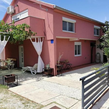 House For Rent Paola Villa Ražanac Exterior foto